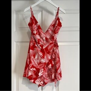 NWOT Pink Lily Escape To The Beach Red Printed Tropical Romper